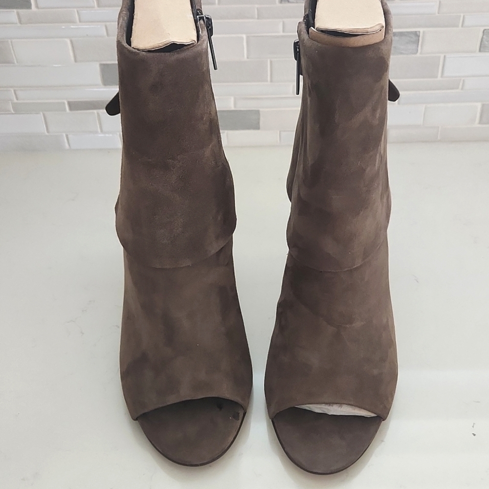 NEW VINCE CAMUTO | $159 Amesha Suede Foldover Heeled Bootie - Picture 10 of 11
